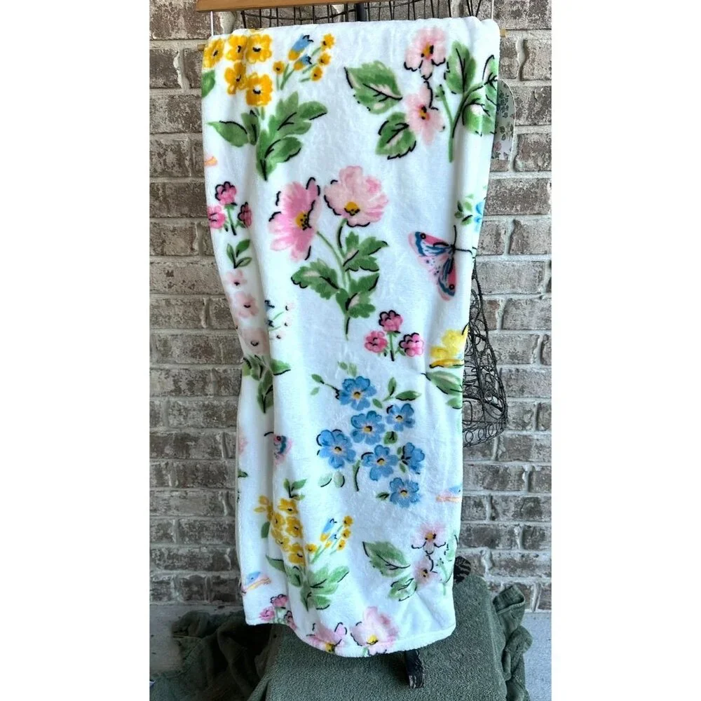 Studio Curate Plush Throw Butterflies Flowers 50 x 70 inch Floral Blanket NWT